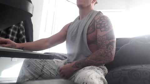 9inchbulll online show from 01/02/25, 06:12