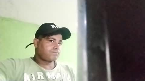 9vinhocamshow online show from 02/02/25, 06:15