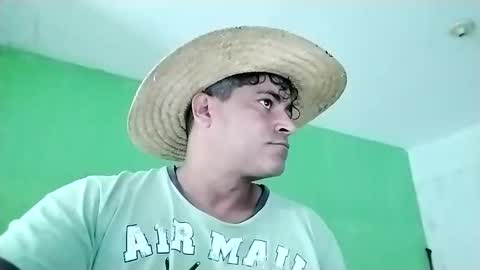 9vinhocamshow online show from 02/07/25, 11:34