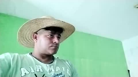 9vinhocamshow online show from 02/22/25, 04:40