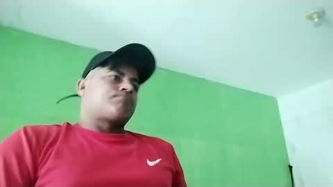 9vinhocamshow online show from 02/24/25, 11:43