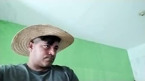 9vinhocamshow online show from 02/25/25, 12:03