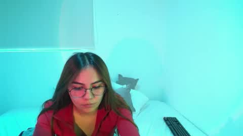 Snapshot of _abbyyyy_ chatting on 09/10/25, 07:14 abby 3 online show from 09/10/25, 07:14