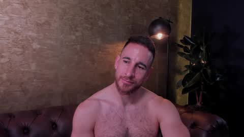 Snapshot of _adamcoper_ chatting on 12/11/24, 11:32 _adamcoper_ online show from 12/11/24, 11:32
