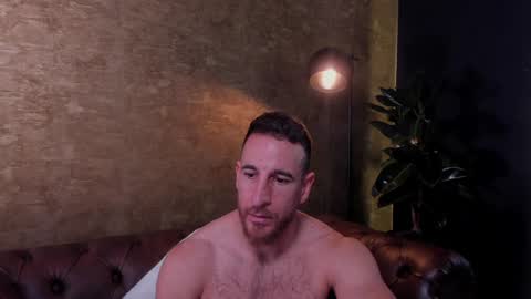 Snapshot of _adamcoper_ chatting on 12/15/24, 12:29 _adamcoper_ online show from 12/15/24, 12:29