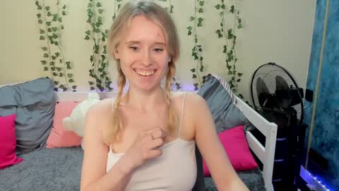 adel online show from 02/03/25, 09:39