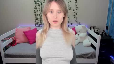 adel online show from 10/15/25, 07:03