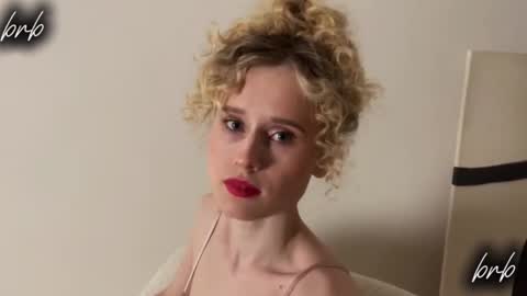 adel online show from 10/30/25, 05:57