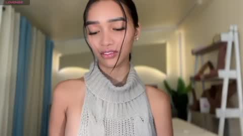 Snapshot of _agatha69_ chatting on 11/06/25, 02:23 agatha online show from 11/06/25, 02:23