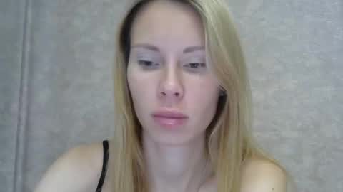 _alex1819 online show from 11/01/25, 06:59