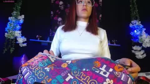 Alhanna online show from 11/24/25, 09:03