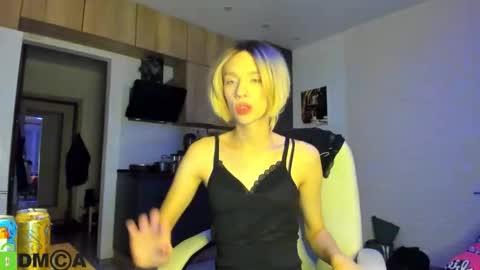 Gaylord online show from 10/10/25, 07:02