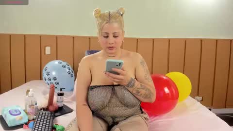 _ally_blonde online show from 09/19/25, 08:20