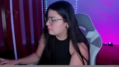 Alisa online show from 11/08/25, 06:51