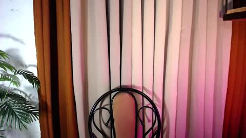 Amy online show from 11/08/25, 08:03