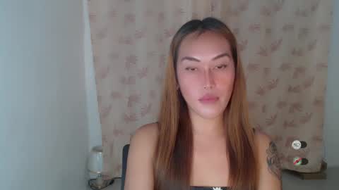 Snapshot of _angelari_ chatting on 12/02/24, 08:19 Pearl online show from 12/02/24, 08:19
