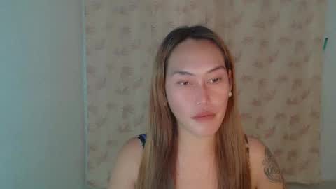 Snapshot of _angelari_ chatting on 12/10/24, 07:16 Pearl online show from 12/10/24, 07:16