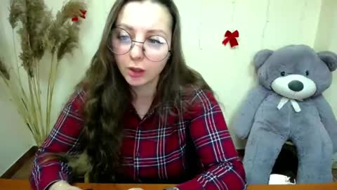 Anna online show from 12/27/24, 07:51