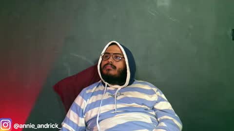 Annie Andrick online show from 11/10/25, 12:59