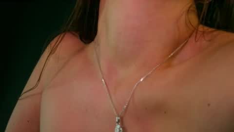 Annie Andrick online show from 11/24/25, 01:38