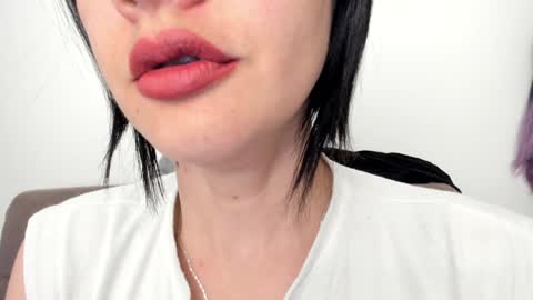 antonia online show from 01/22/25, 09:57