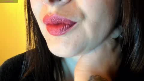 antonia online show from 10/25/25, 10:23