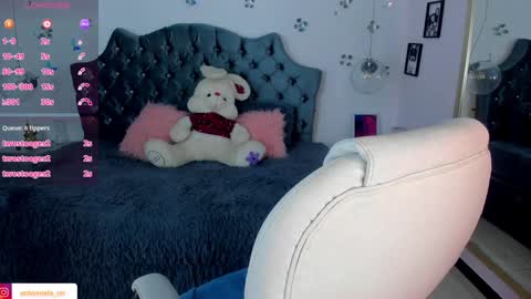 antonnela online show from 01/09/25, 01:56
