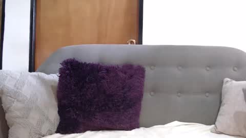 Ariana online show from 02/05/25, 03:52