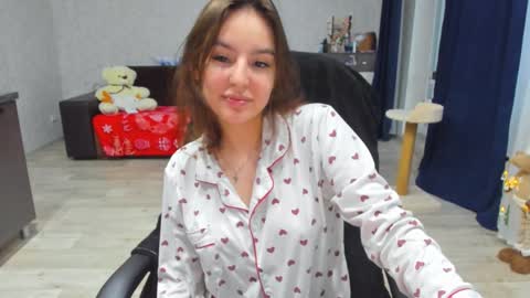 Snapshot of _arina_cox__ chatting on 12/03/24, 10:50 Arina online show from 12/03/24, 10:50