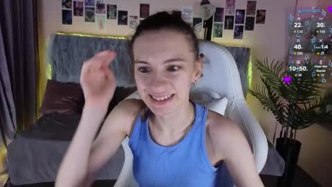 _ash_leyy_ online show from 10/26/25, 01:33