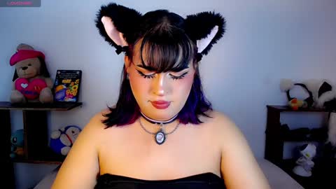 Snapshot of _atalaya_ chatting on 01/11/25, 04:59 independent model atalaya online show from 01/11/25, 04:59