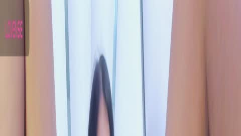 Aura online show from 01/16/25, 03:23