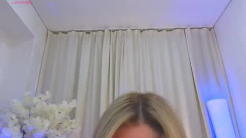 Jess online show from 11/14/25, 03:27