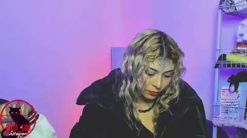 Lunita  online show from 11/03/25, 01:19