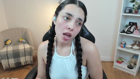 Bella Evans online show from 01/20/25, 09:03