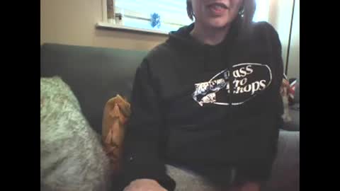 Snapshot of _big_tits_mcgee chatting on 02/13/25, 08:45 Big Tits McGee online show from 02/13/25, 08:45