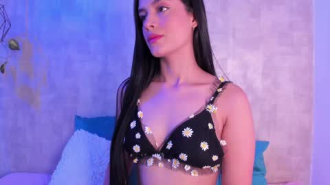 Snapshot of _bihanca chatting on 12/11/24, 01:39 Bihanca online show from 12/11/24, 01:39