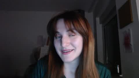 Snapshot of _biscotti_ chatting on 02/19/25, 06:21 _biscotti_ online show from 02/19/25, 06:21