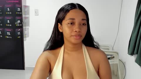 _blairwest_ online show from 10/11/25, 01:49