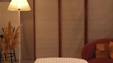 Snapshot of _bless_anora chatting on 11/20/25, 04:07 _bless_anora online show from 11/20/25, 04:07