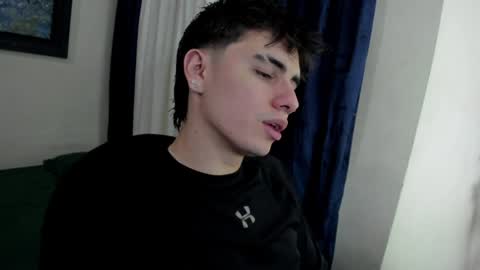 Snapshot of _broken_47 chatting on 01/06/25, 07:20 FELIPE CAMACHO dont forget to support me with a little hand up online show from 01/06/25, 07:20