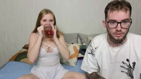 Snapshot of _by_double_sexy_miss_ chatting on 09/17/25, 01:51 _by_double_sexy_miss_ online show from 09/17/25, 01:51