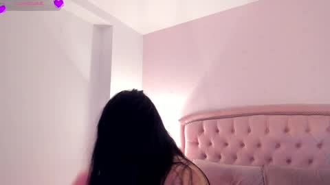 cailyn  online show from 10/17/25, 08:55