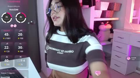   online show from 09/24/25, 02:20