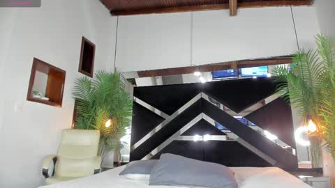 Candy online show from 03/04/25, 06:07