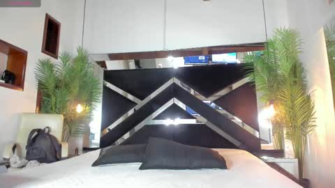 Candy online show from 03/12/25, 06:00