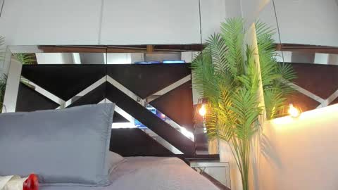 Candy online show from 09/29/25, 06:24