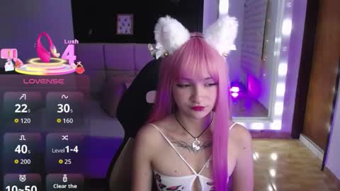 _charlotte_collins_ online show from 10/11/25, 02:37