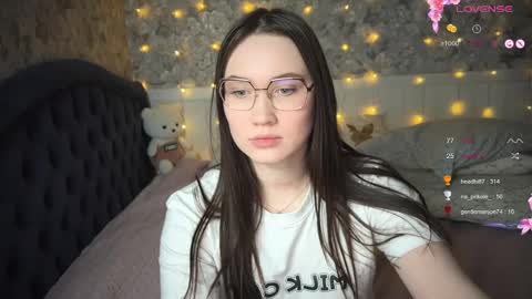 _chloe_miller_ online show from 02/20/25, 08:14