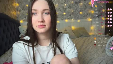 _chloe_miller_ online show from 02/28/25, 11:34